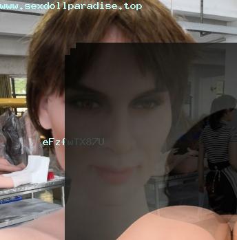 lifelike female sex dolls